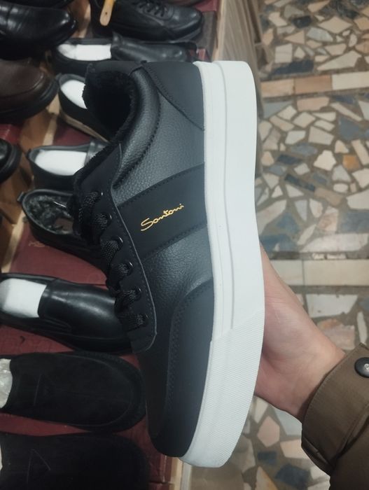 Christian Louboutin Lux sfati