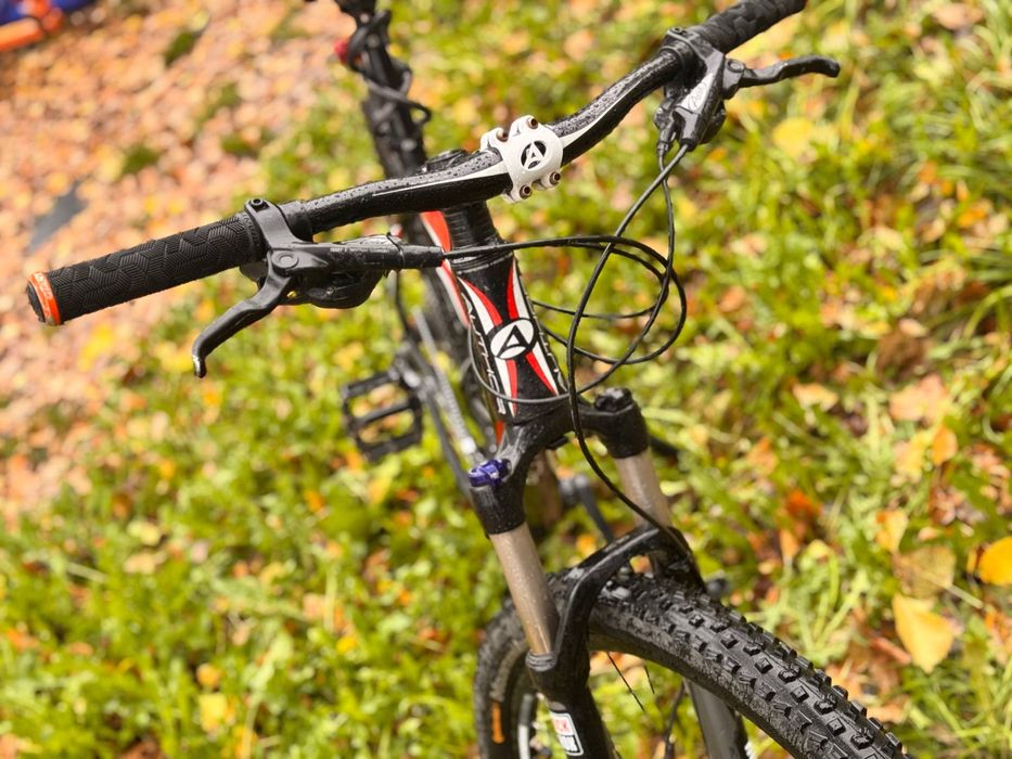 Продам велосипед Author