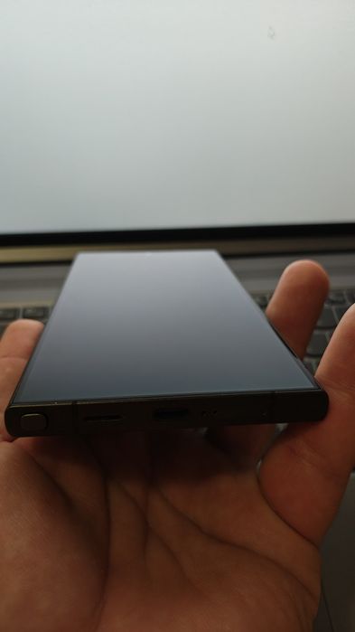 Samsung Galaxy S24 ultra 12/256Gb