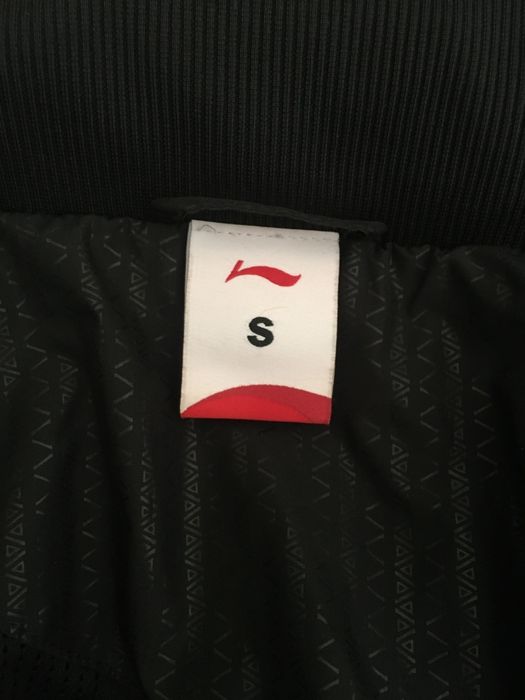 Новая ветровка/дождевик Li-Ning оригинал