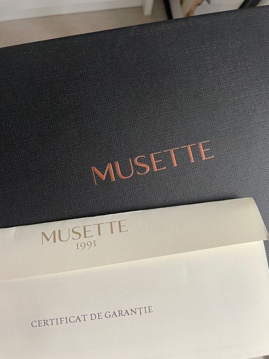 Vand pantofi noi Musette
