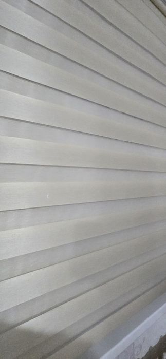 Продам готовые новые ролл шторы день ночь