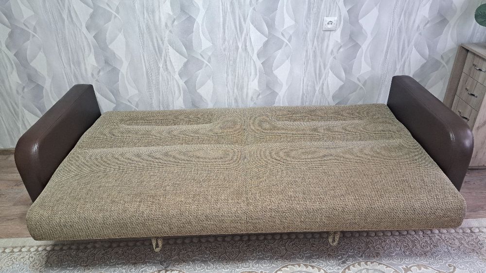 Продам раскладной диван