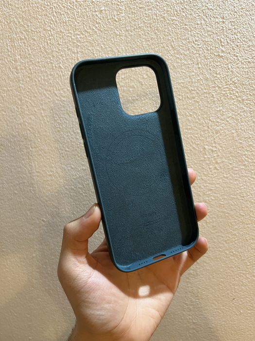 Husă Apple 16 Pro Max !