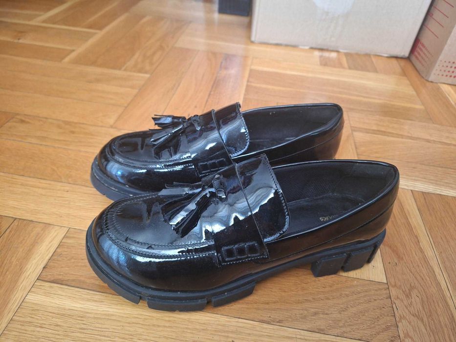 pantofi Clarks 39