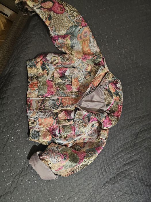 Дамско яке М размер