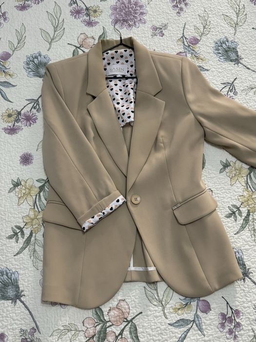 пиджак приталенный