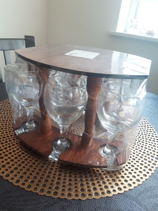 Сервиз за ракия или аперитив