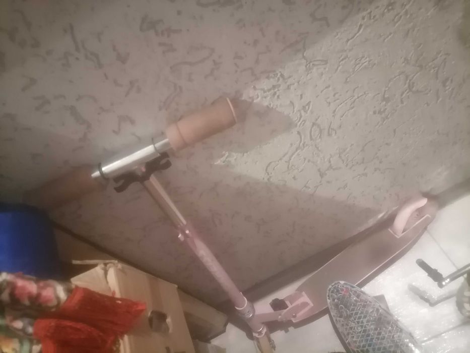 Самокат девчащий