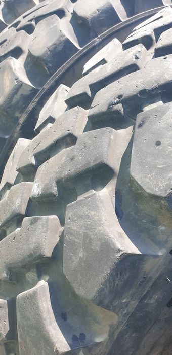 Depozit de anvelope agricole, idustriale, camioane 315 80 22,5