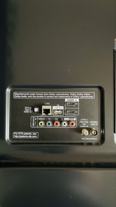 Продам телевизор smart TV (wfi) YouTube оригинал