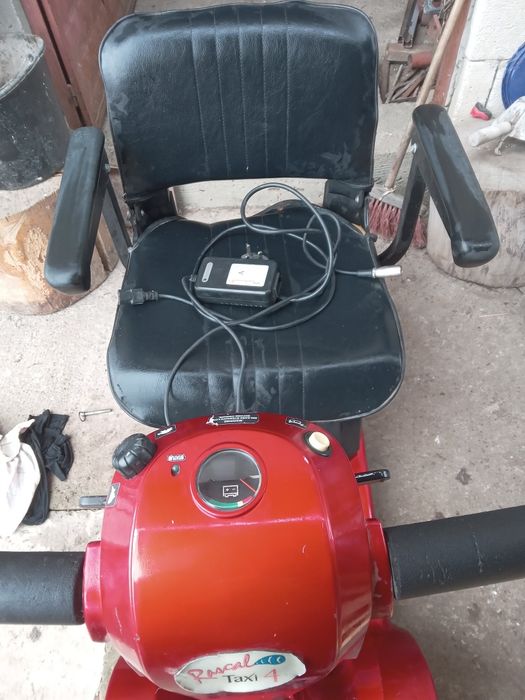 Scuter de mobilitate pentru seniori