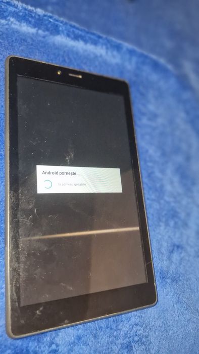 PENTRU PIESE: 2telefoane+2tablete DESCRIERE!