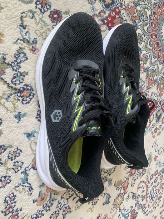 Кроссовки мужские