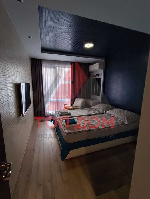 Дава се под наем Двустаен апартамент в Варна, Гръцка махала - 80 кв.м за 918 € - Снимка #6