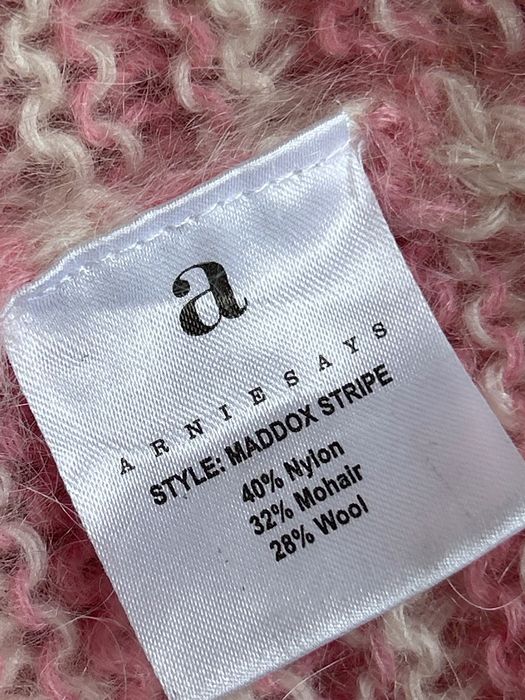 Супер мек хубав пуловер Arnie says made in Italy