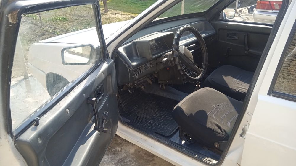 Vaz 21 09, yili 1993 sotiladi