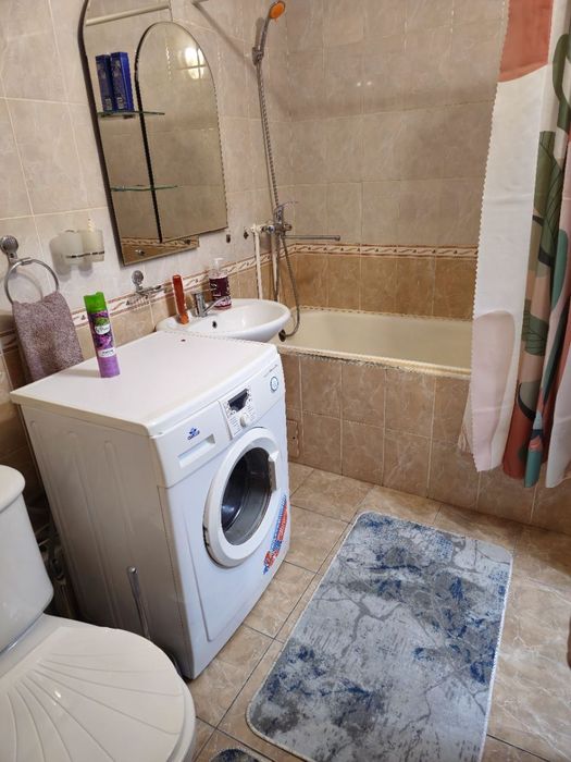 Своя  уютная 1-комнатная квартира для туристов и гостей столицы