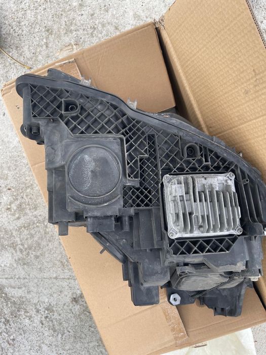 Vand far mercedes e-class stanga+ dreapta led mercedes w207 c207