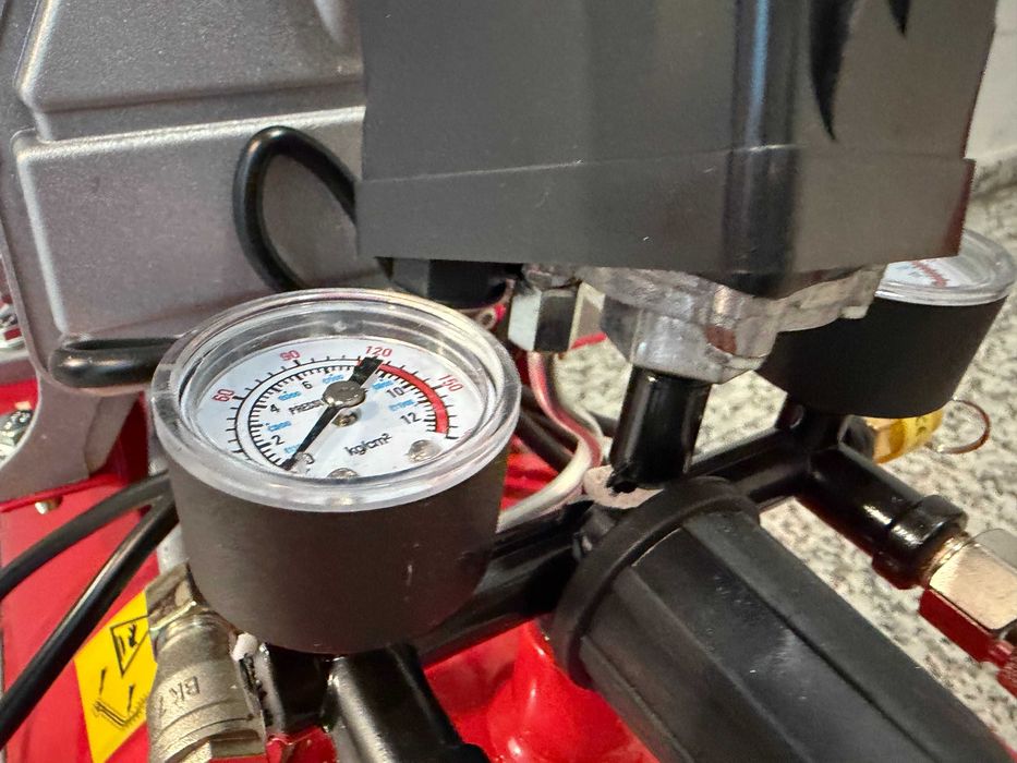 Компресор 50L 1.5kW RD-AC02  /  Компресор 100L 2.2kW RD-AC03