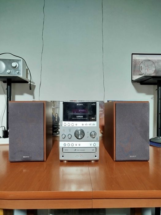 Sistem audio SONY model: SS-CSPZ70. Impecabil!