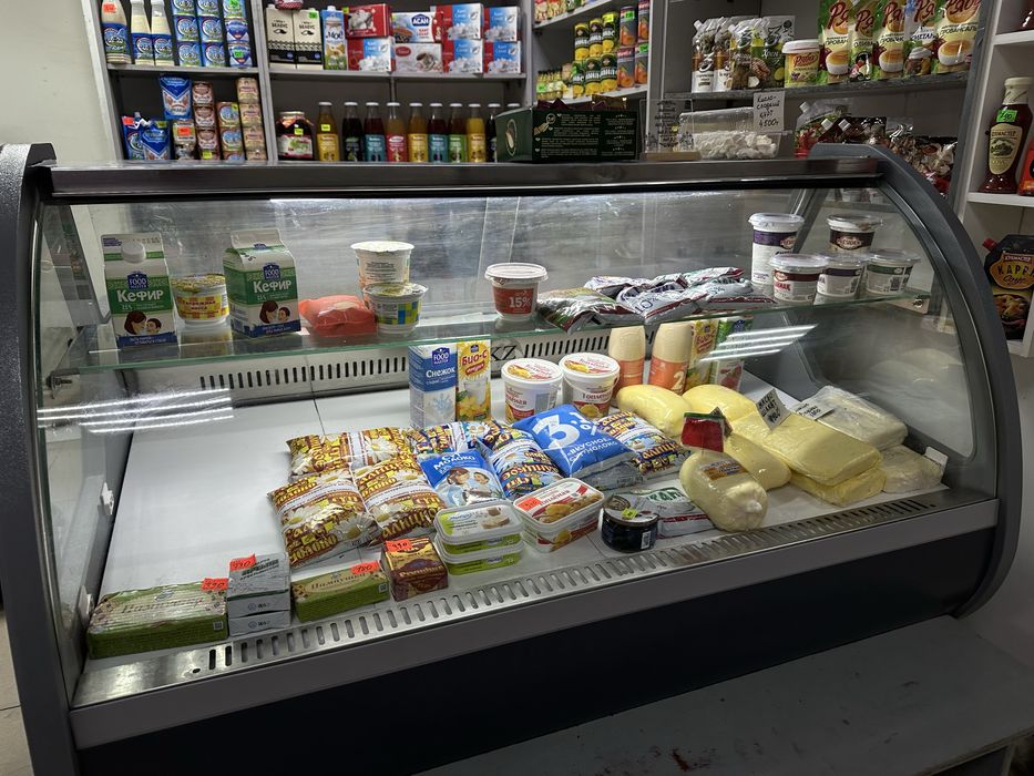 Продам холодильник витрина