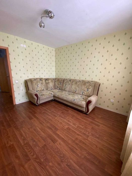 Продам 3 ком. квартиру в мкр.Юбилейный