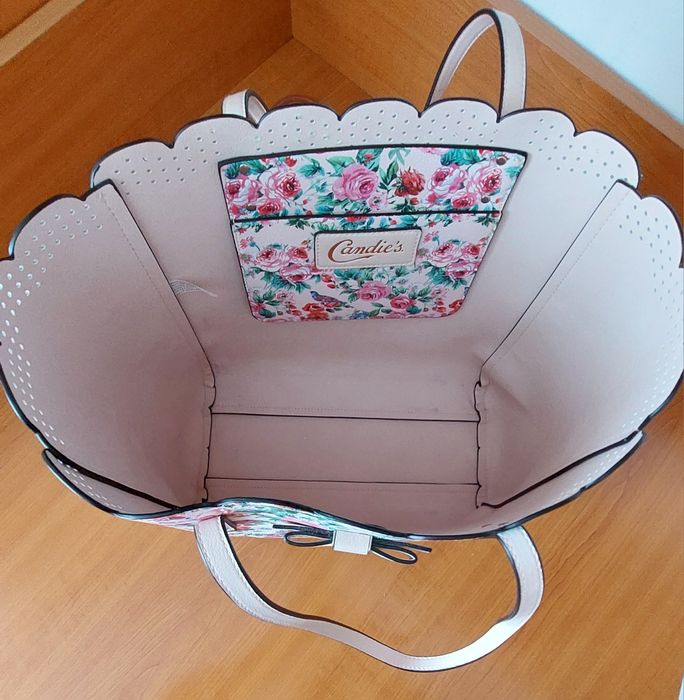 Geantă model floral,încăpătoare