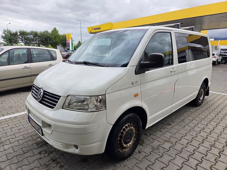Volkswagen T5 9 locuri tdi 2.5