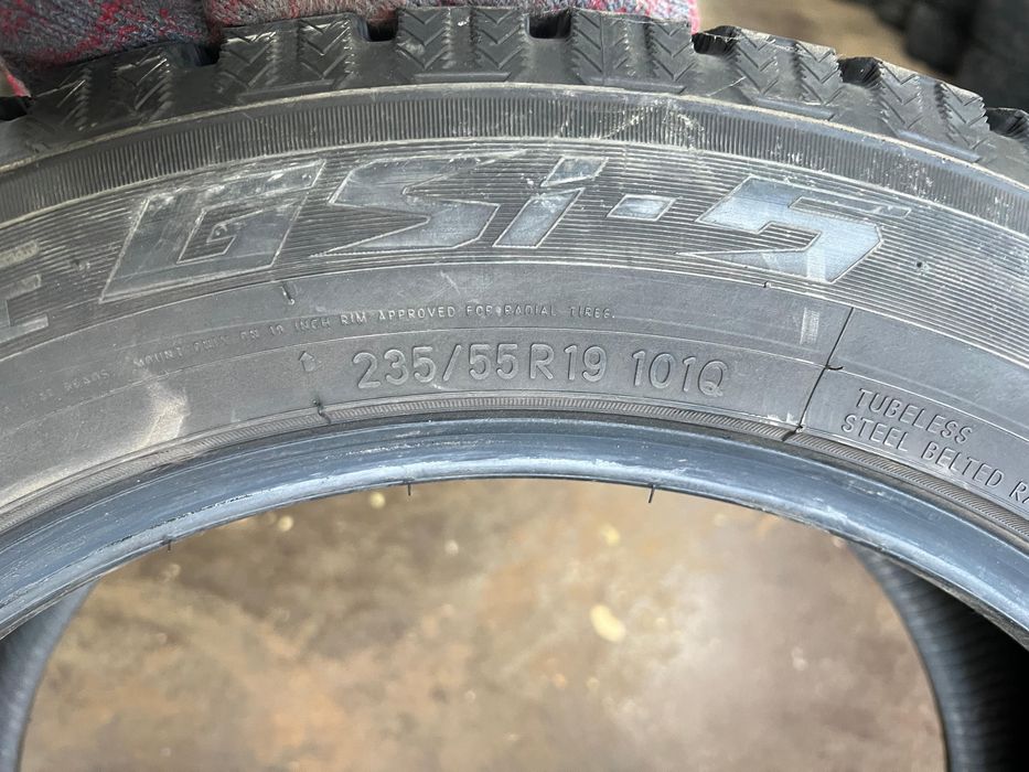 Продам зимнюю резину