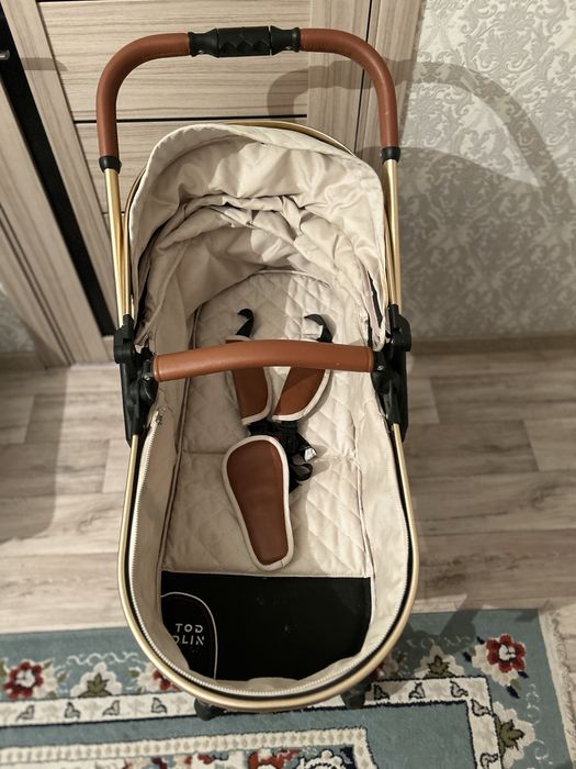 Продам коляску Teknum