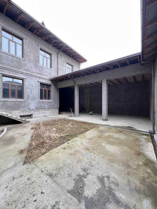 Продается еврокоробка  4 сот.