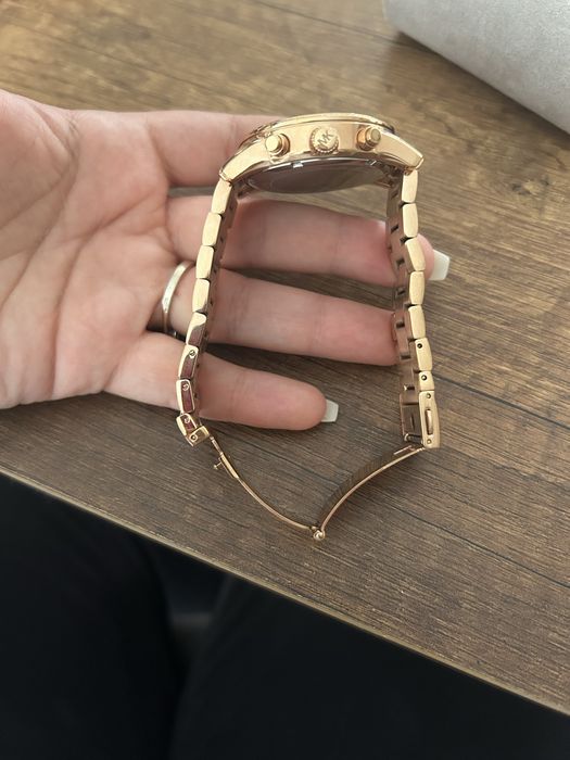 Ceas Michael Kors MK6357 rose gold