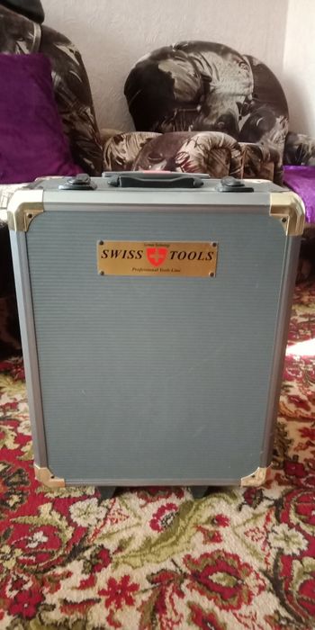 Продам    набор..