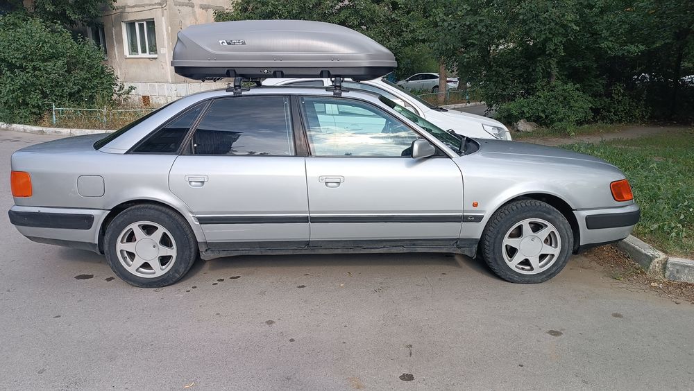 Продам Ауди 100 с4