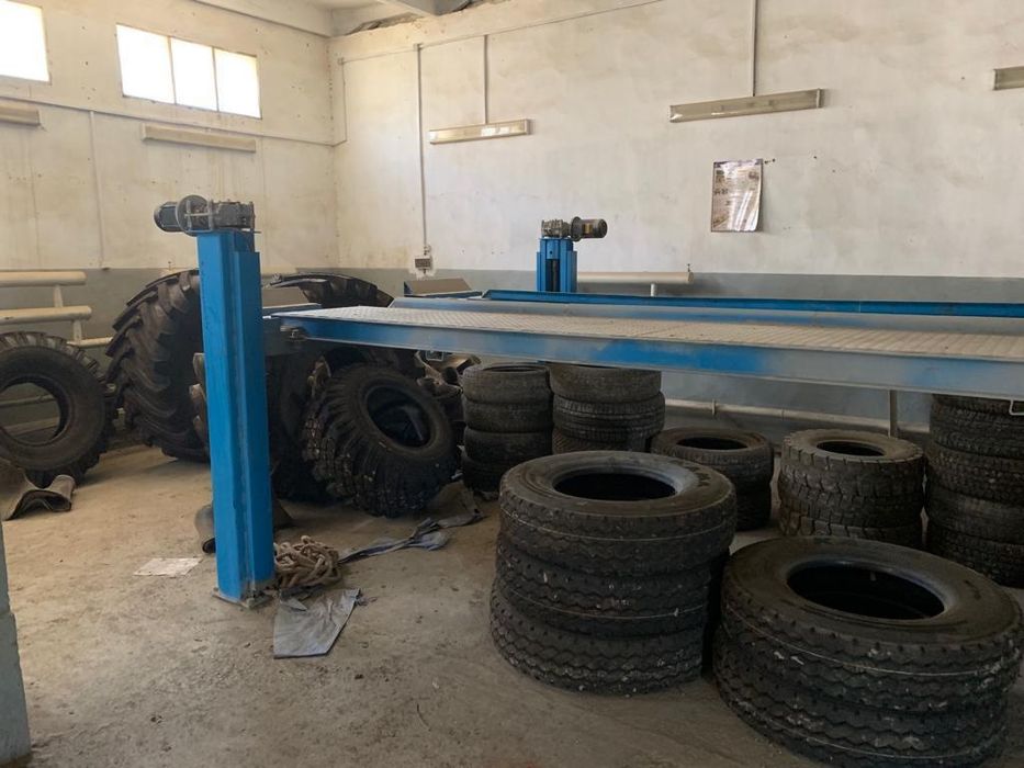 4-стоечный подъёмник (платформенный) 5