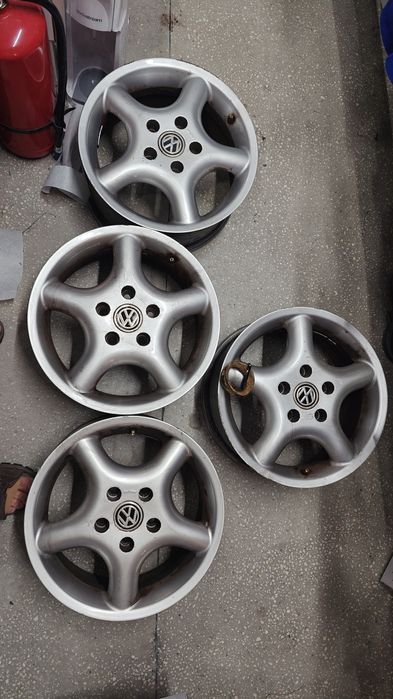 Set jenti de aliaj