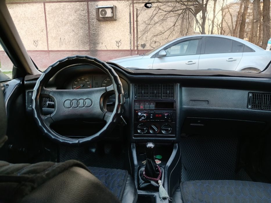 Ауди 80  В4 , 1994 год