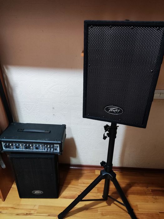 Продаётся профессиональный музыкальный комплект Peavey Audio Performer