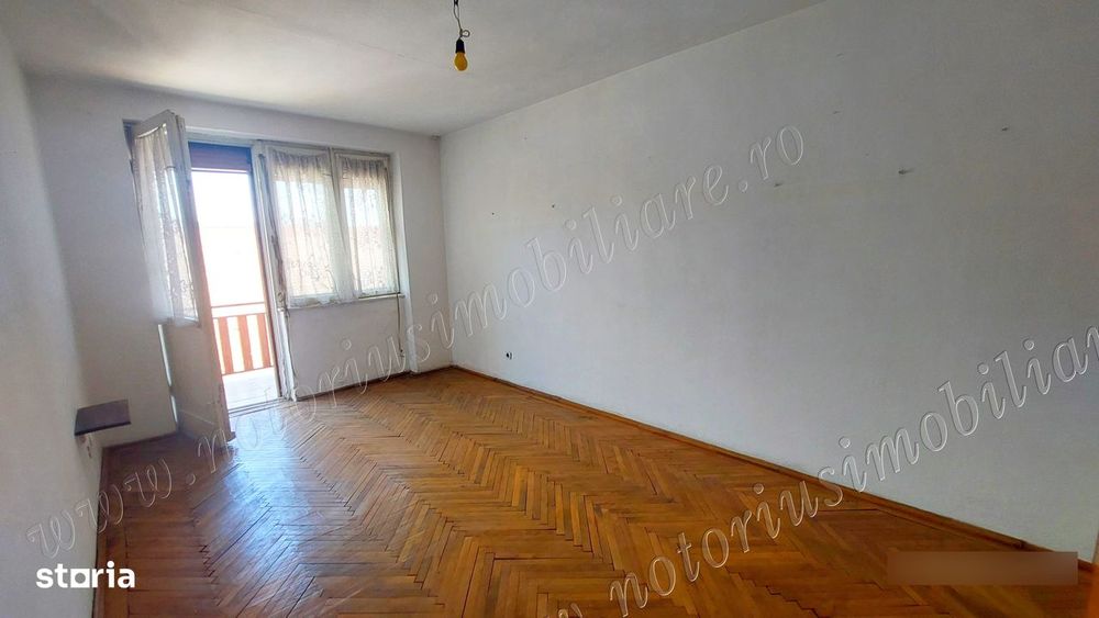 Ap. patru camere, stare foarte bună, Teliucu inferior, Hunedoara.