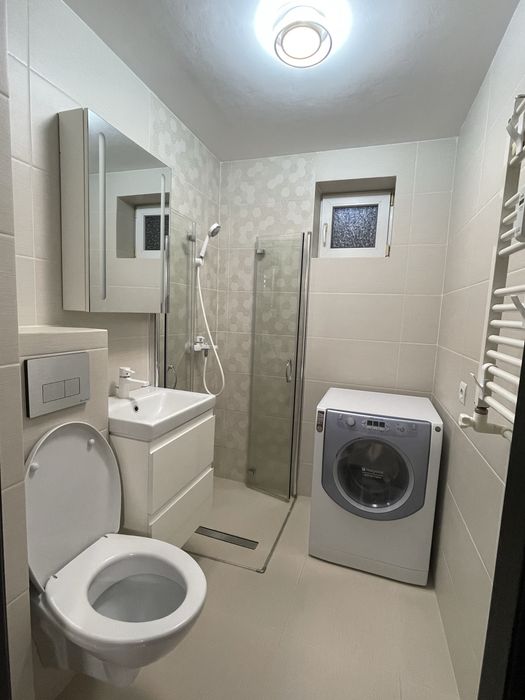 PROPRIETAR închiriez ap. 3 camere Lujerului