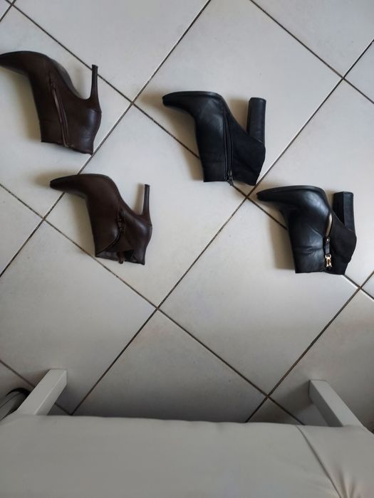 vand botine piele ecologică, marimea 38,produs de calitate,