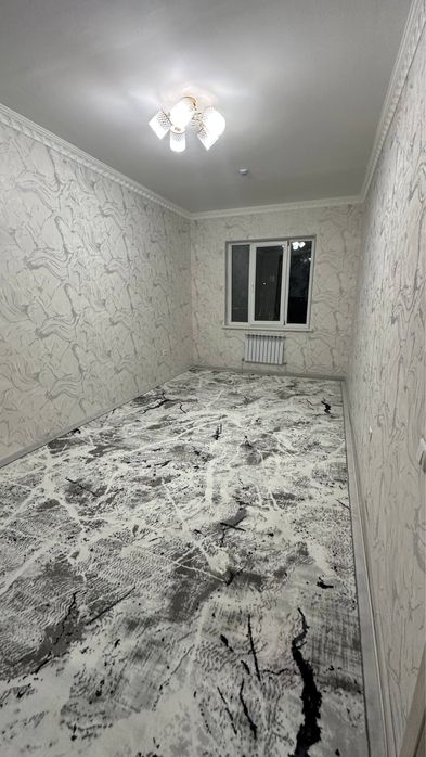 Квартира сотилади янгихает тумани 16 этажка 1- этаж 2 хонали 60 кв