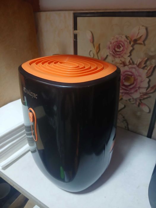 Dezumificator aer MalTec DH 800 stare buna.