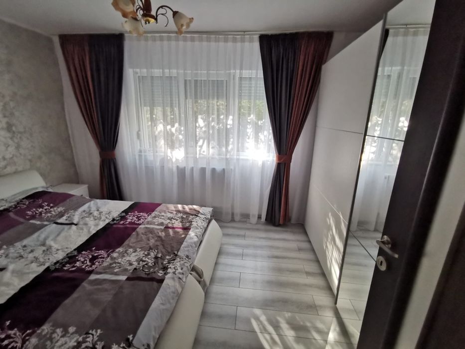 Apartament de închiriat