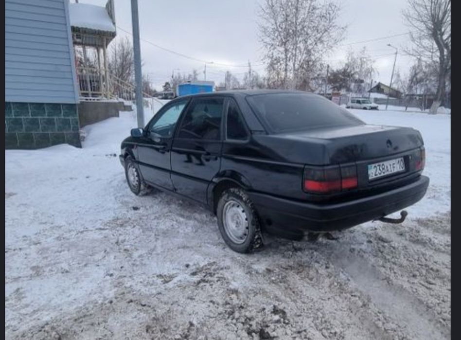 Продам пассат б3 1993 года
