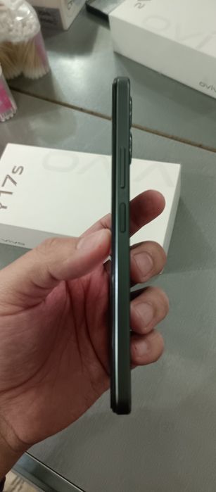 Vivo Y17S 6+6/128 gb ideal xolatda karobkasi bor