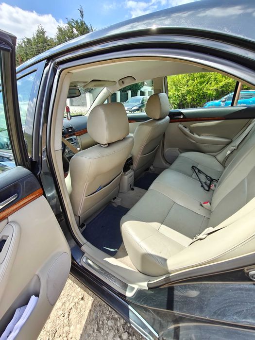 Toyota Avensis 2.2 D-4D Luxury