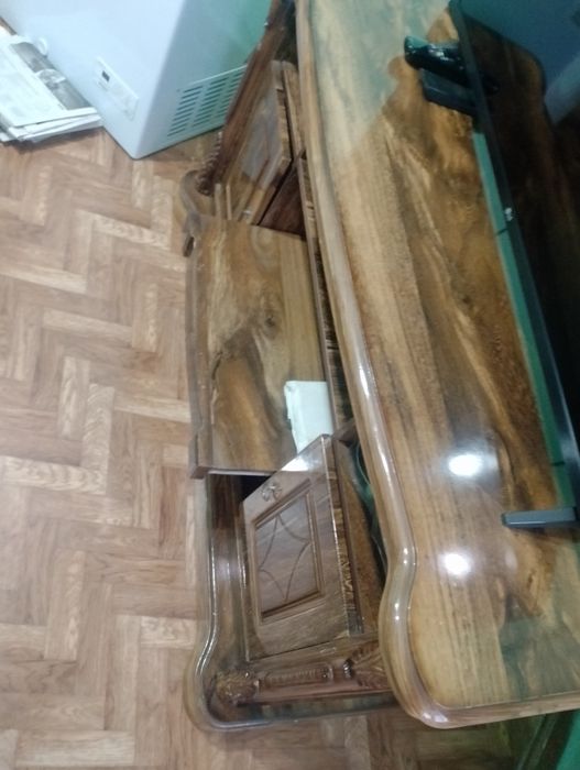 Тумба под телевизор