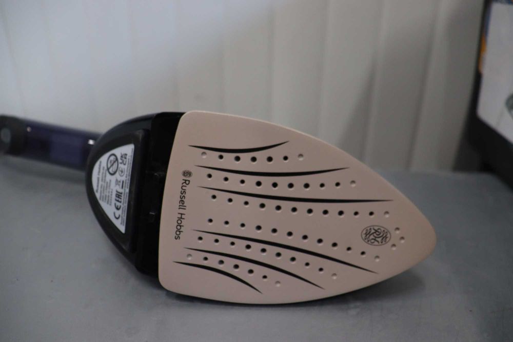 Ютия Russell Hobbs Multi Steam Genie 2в1 1700W, 20 г/мин 3 приставки